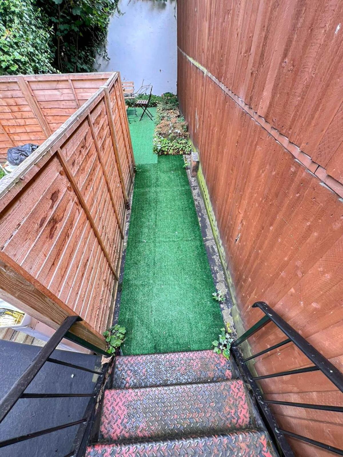 Lovely 1 Bedroom Flat In West Kensington London, Shepherd's Bush
