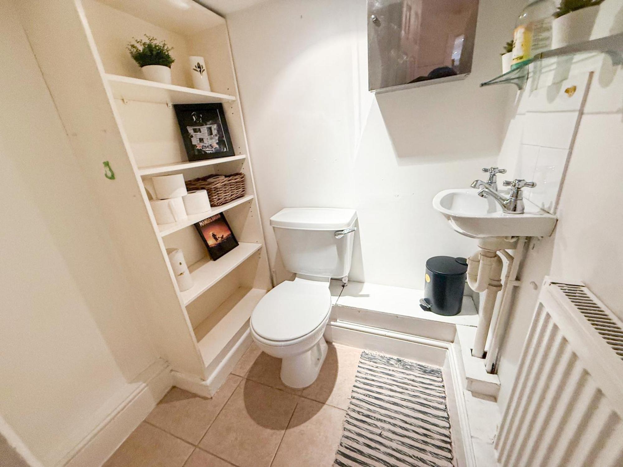 Lovely 1 Bedroom Flat In West Kensington London, Shepherd's Bush London